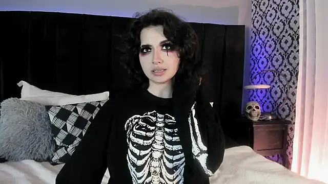 Adeelinee live sex cam