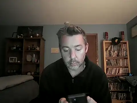 chrisw8140 live sex cam