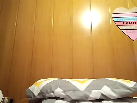 Morena_ojazos_travieza-39 live sex cam