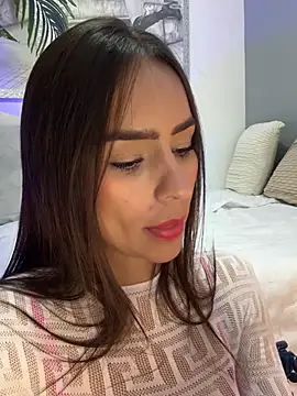 Mau_White live sex cam