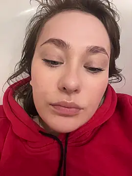 BettySquirtson live sex cam