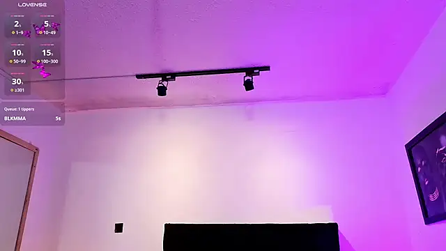 Megan_Do_Santos live sex cam