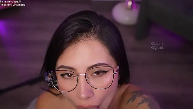 Gigi_ohlala live sex cam