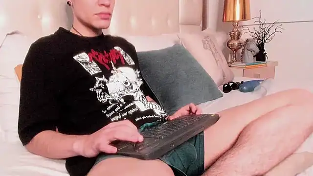 dark_sun302 live sex cam