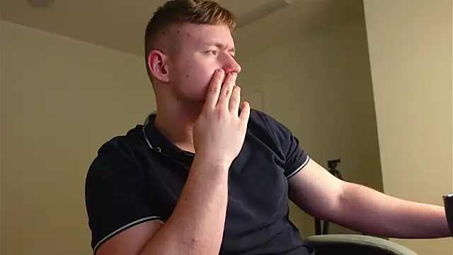 Richard_Dullas's cam snapshot