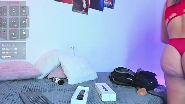 Gaia_Hot's cam snapshot