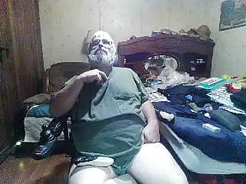 hearseguy77's cam snapshot