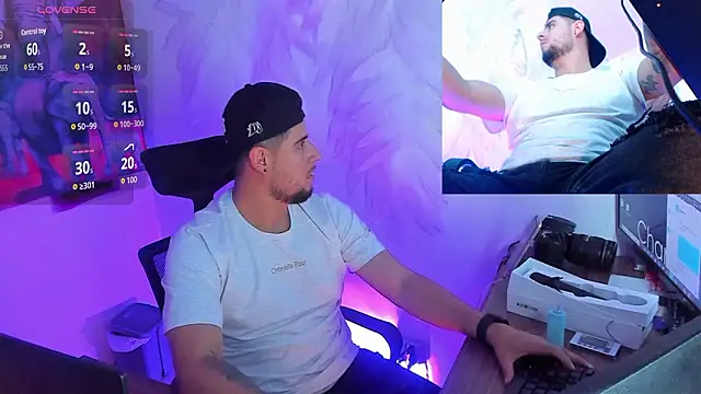 ryan_evannss's cam snapshot