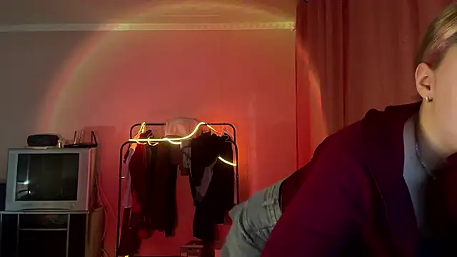 ZoraDearmon's cam snapshot