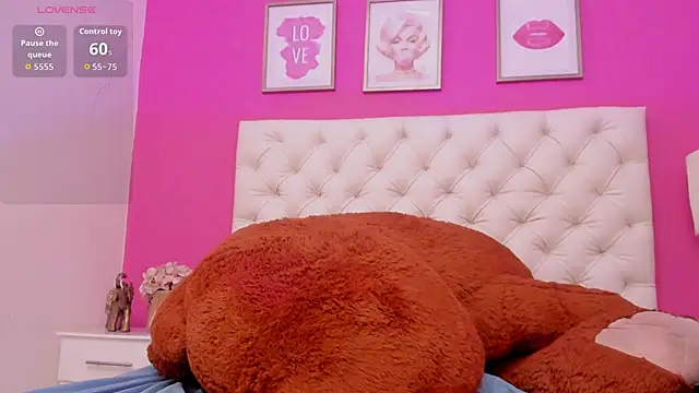 BrittanyWatson's cam snapshot