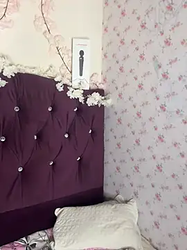 LunaaBlossom's cam snapshot