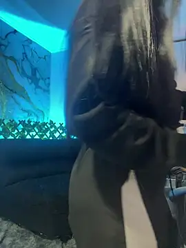 MAVI_EC_'s cam snapshot