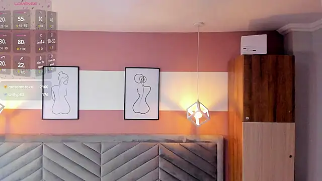 Mia_Valentine_'s cam snapshot