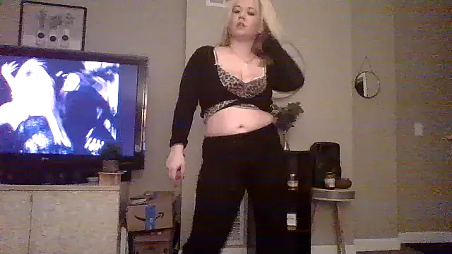 SilverSeductress's cam snapshot