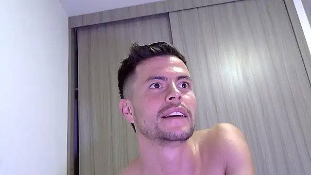 jordan_fox's cam snapshot