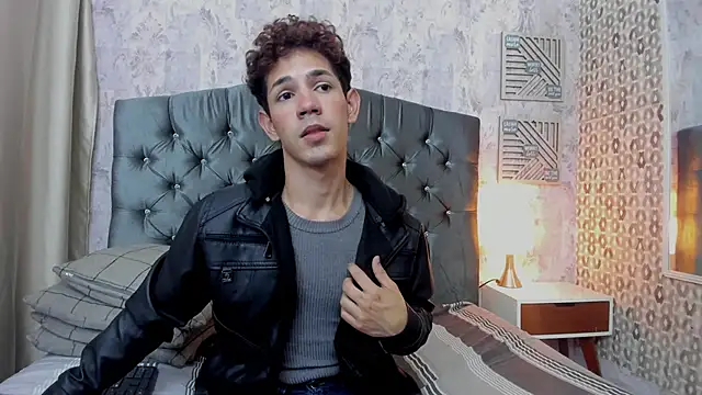 arlequiin_'s cam snapshot