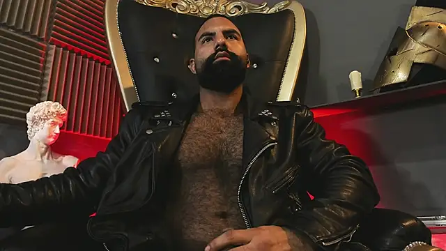 BeardAndrew live sex cam