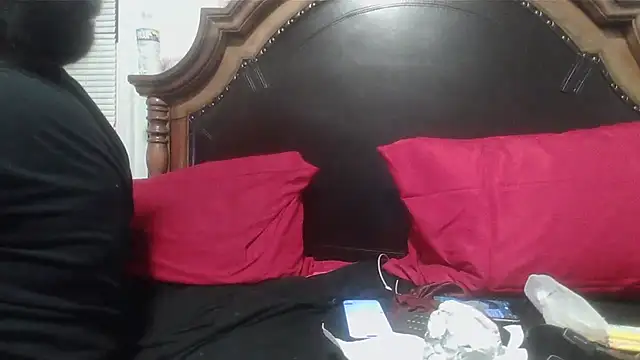 ebonyred's cam snapshot