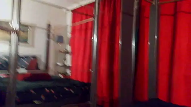 LadyMaxime511's cam snapshot