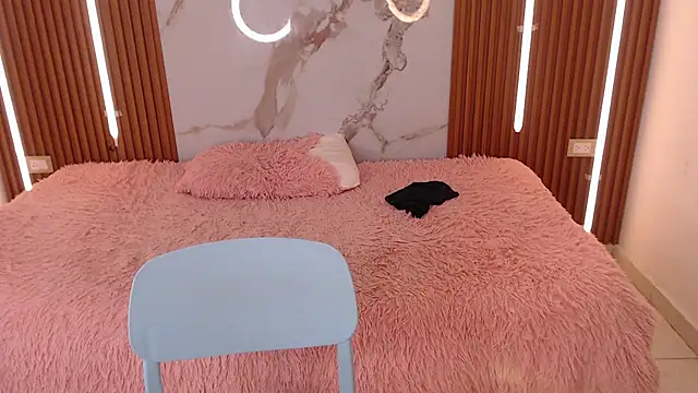 shena_nomy1's cam snapshot