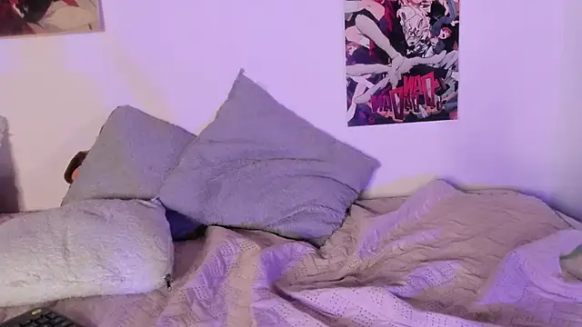 Luna-Chann's cam snapshot