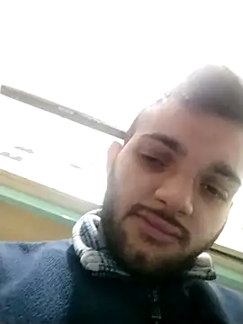 Francescodicristina44's cam snapshot