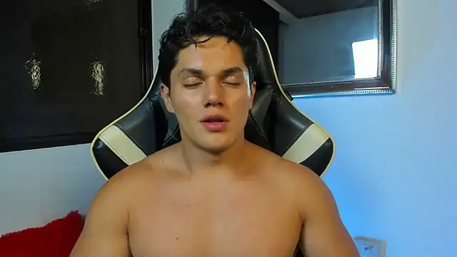 julian_wallace's cam snapshot