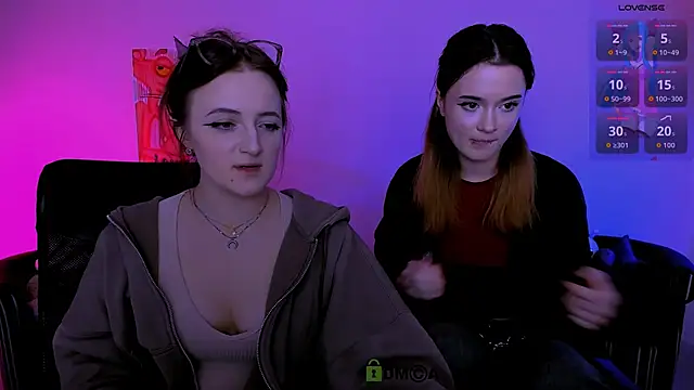 luna_berryy's cam snapshot