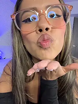 EMILIIA_RICHTER__'s cam snapshot