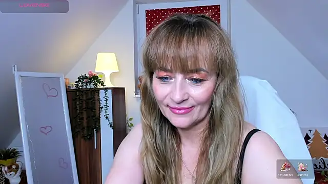 naughtymilane's cam snapshot