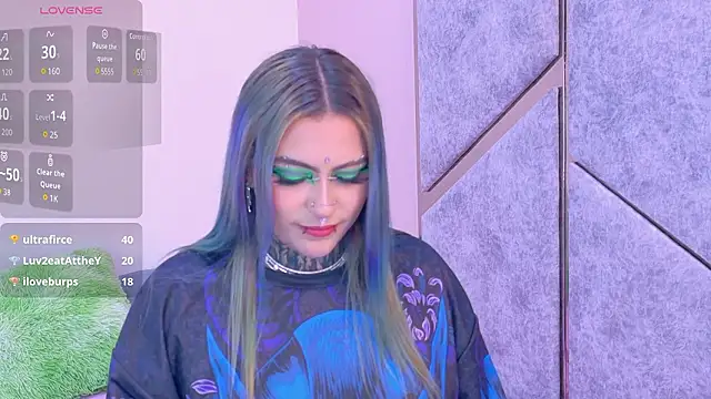 MaloryGrey_'s cam snapshot