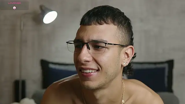 SymonPrince's cam snapshot