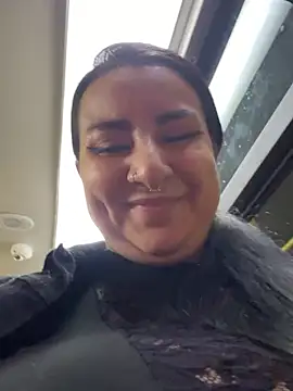 Abril_Luv live sex cam