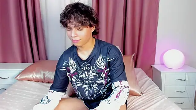 Honeymoon_sariel live sex cam