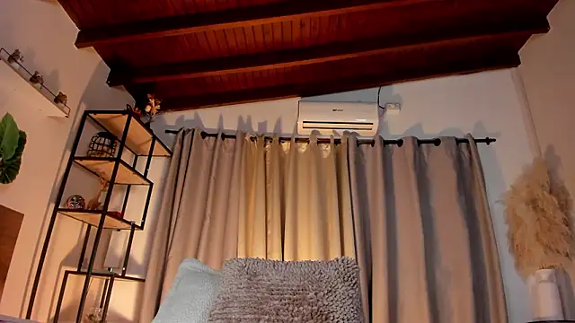 amber_maxwell's cam snapshot