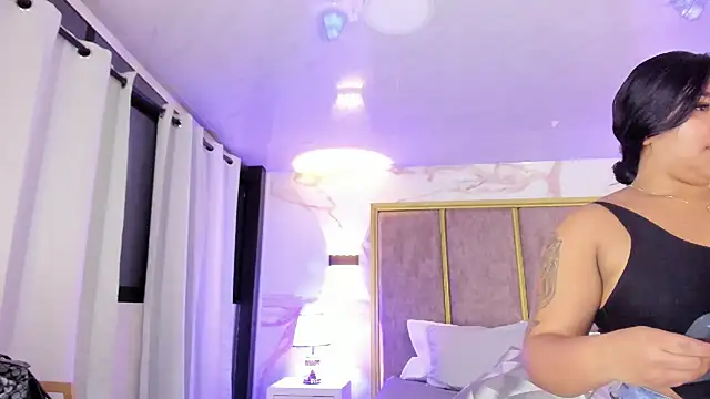 Liaevans__ live sex cam