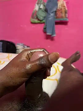 Crazyworldqueenking live sex cam