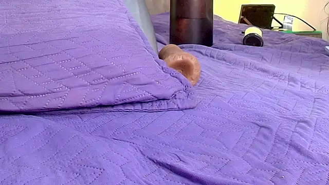 anisha_x live sex cam