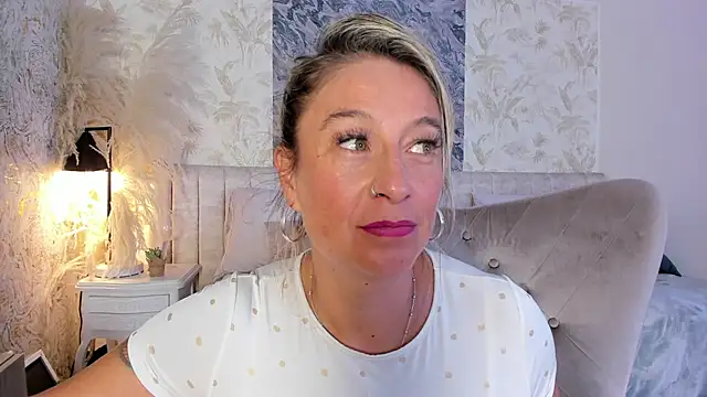 Liannaa_'s cam snapshot