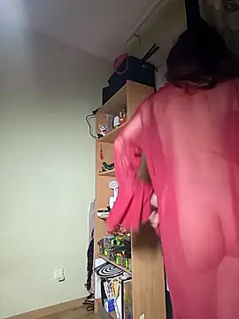 Persefoha's cam snapshot