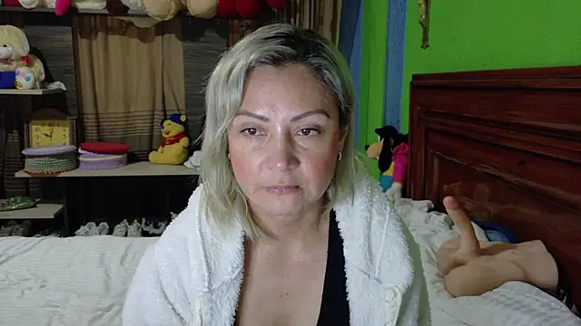 _Charlize_theron_'s cam snapshot