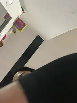 Sexy_zoe_outdoors's cam snapshot