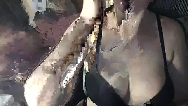 MommyLoveWetOrgasm's cam snapshot