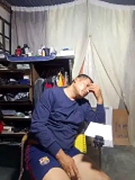 Franklin111230 live sex cam