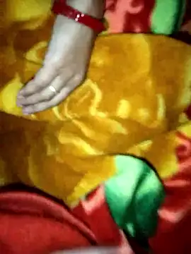 Raj-rajendri__sexy24's cam snapshot