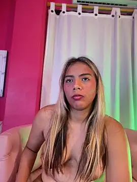 MiaSizzle's cam snapshot