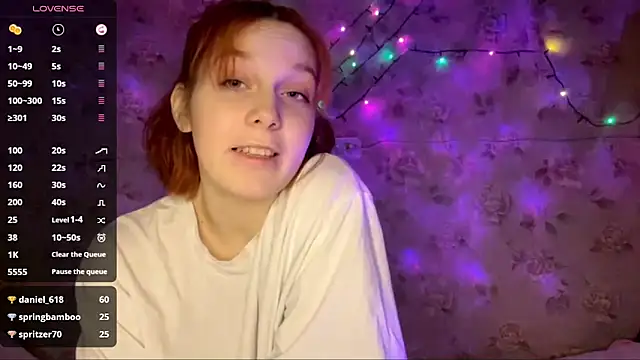 FoxLina's cam snapshot