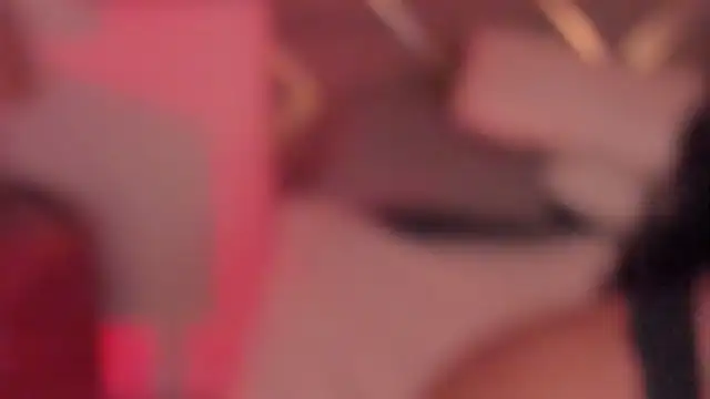 YariRose's cam snapshot