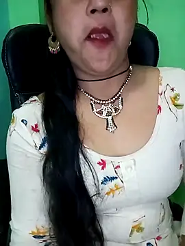 Rashmi_sharma_0's cam snapshot