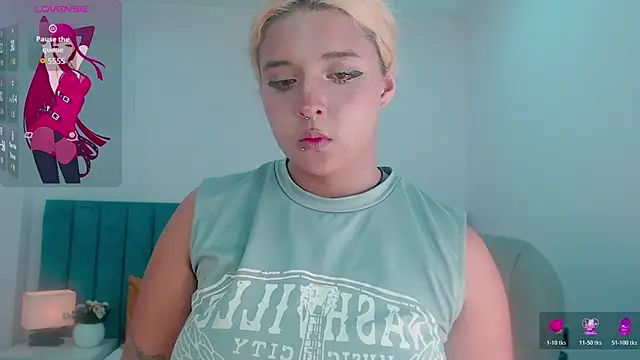 april_bunnyy's cam snapshot